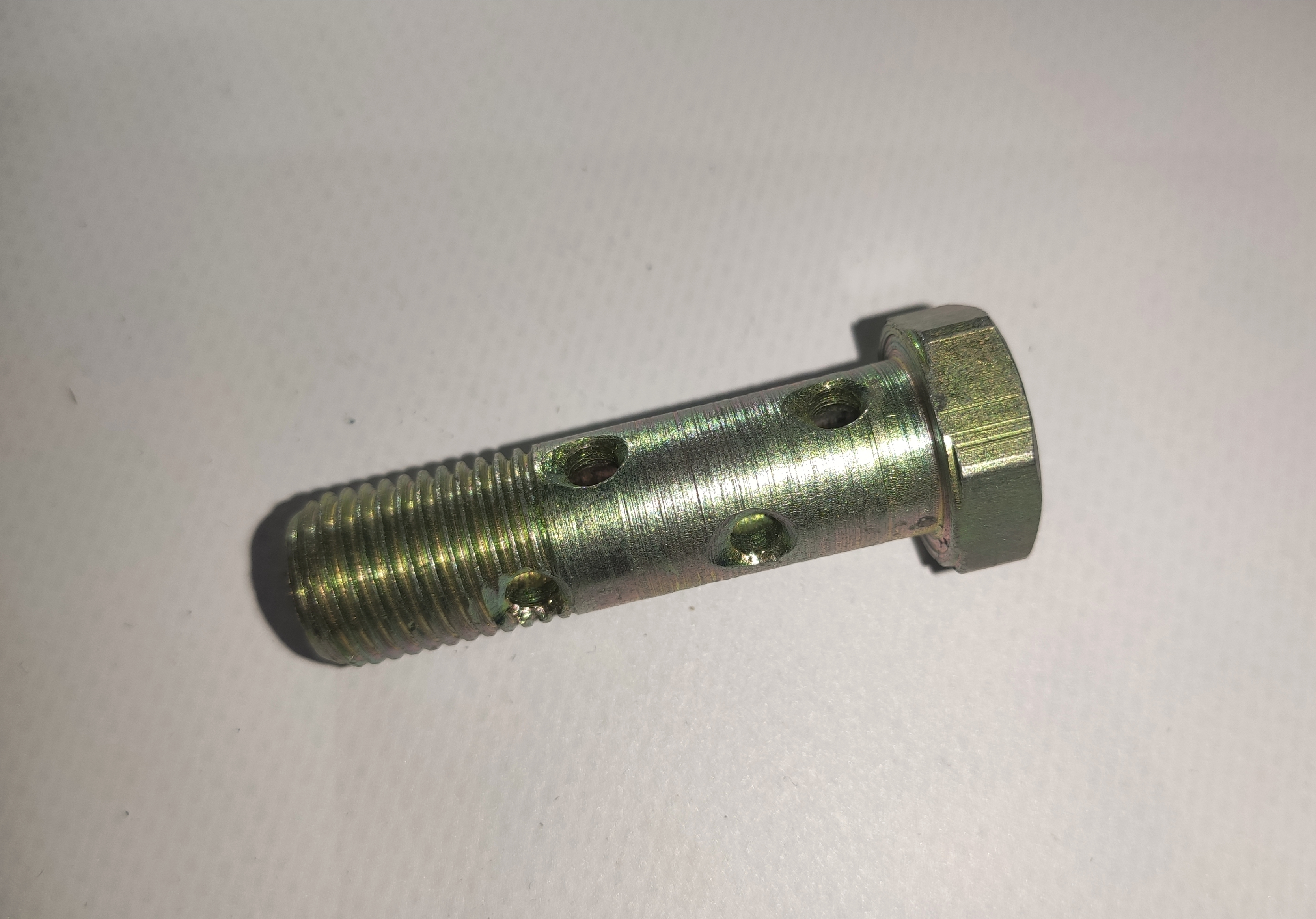 болт м14х1,5х50