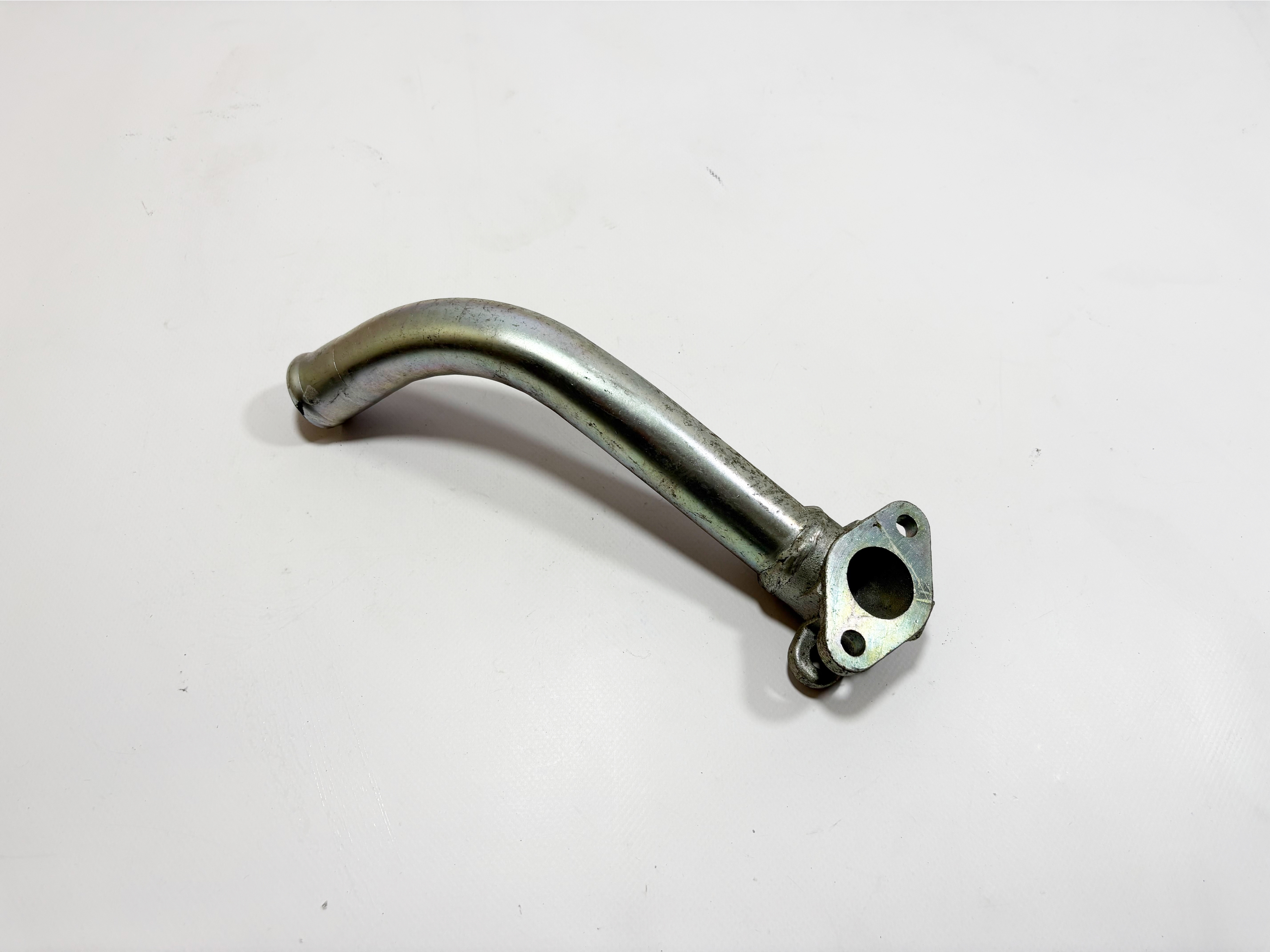 патрубок подводящий левый камаз