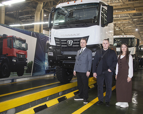 ПАО «КАМАЗ» посетила делегация из Кемеровской области