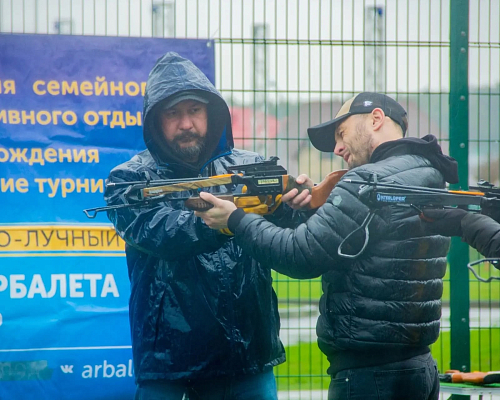 Камазовцы одержали победу на городском турнире по стрельбе из арбалета