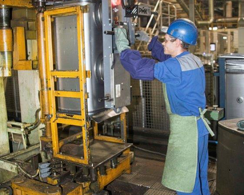 Модернизация цеха шасси прессово-рамного завода повысила производительность