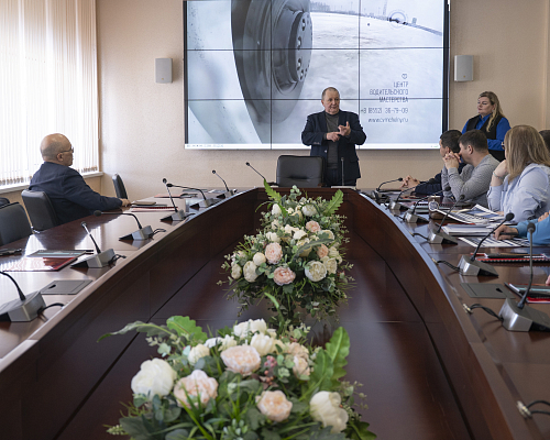 МИТТУ презентовал водителям «КАМАЗа» программы безопасного вождения