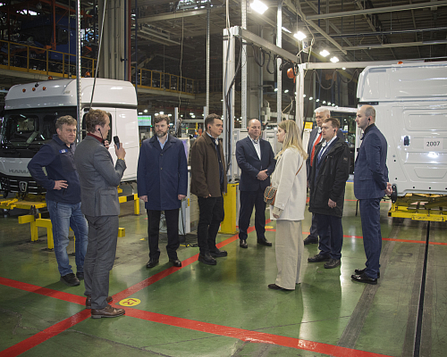 «КАМАЗ» посетила делегация АО «МЛЗ»
