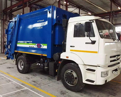 Мусоровоз с задней загрузкой МК-4543-02