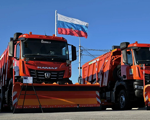 Комбинированная дорожная техника на шасси КАМАЗ поставлена в Хабаровский край