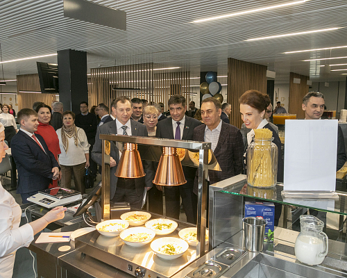 В Научно-техническом центре открылась обновлённая столовая