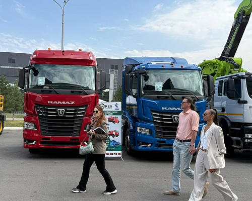 Автотехника КАМАЗ презентована на выставке в Казахстане